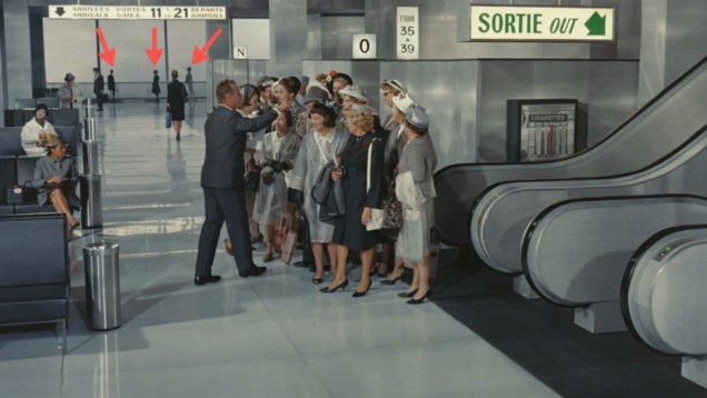 playtime_screenshot_00-08-08-w-arrows