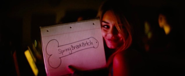 spring_breakers_frame_grab_02